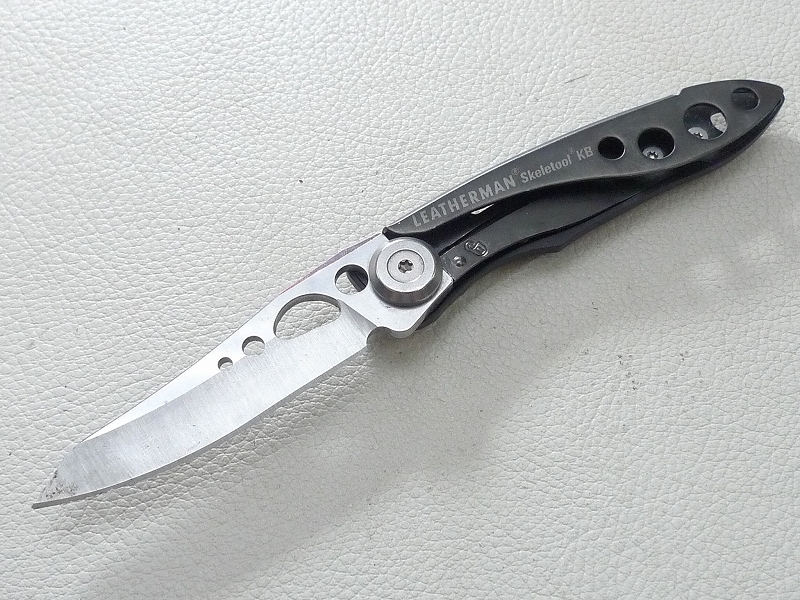 品揃え豊富で 00K36 R Leathermanレザーマン skeletool KB フォールディングナイフ 折畳みナイフ アウトドア サバイバル  fkip.upy.ac.id