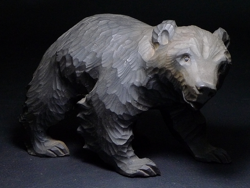 特大 木彫の熊 一刀彫-